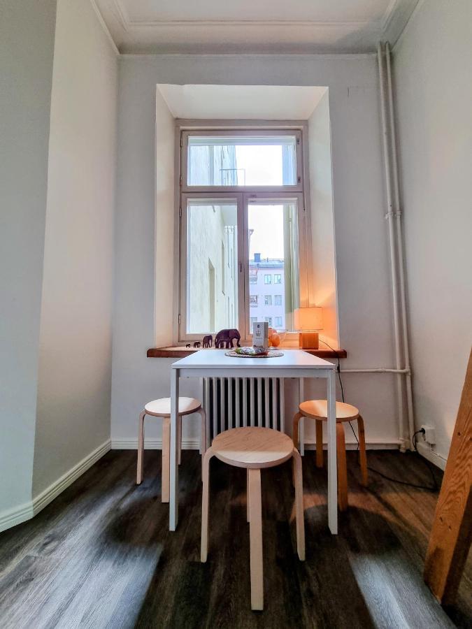 4 Blocks From Stockmann Apartment Helsinki Exterior photo
